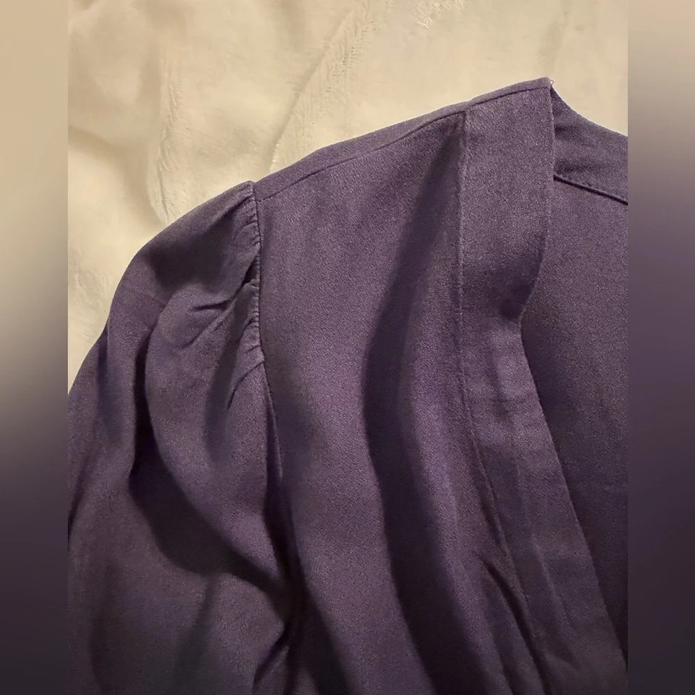 ON Navy Blue Women's Top - Picture 9 of 13